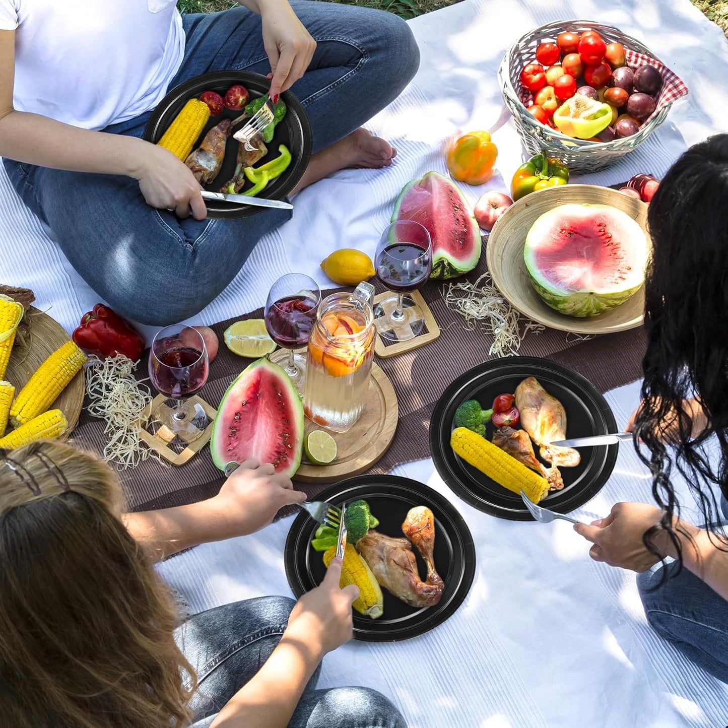 100 PCS Black Paper Plates, Dailyplates100-Black