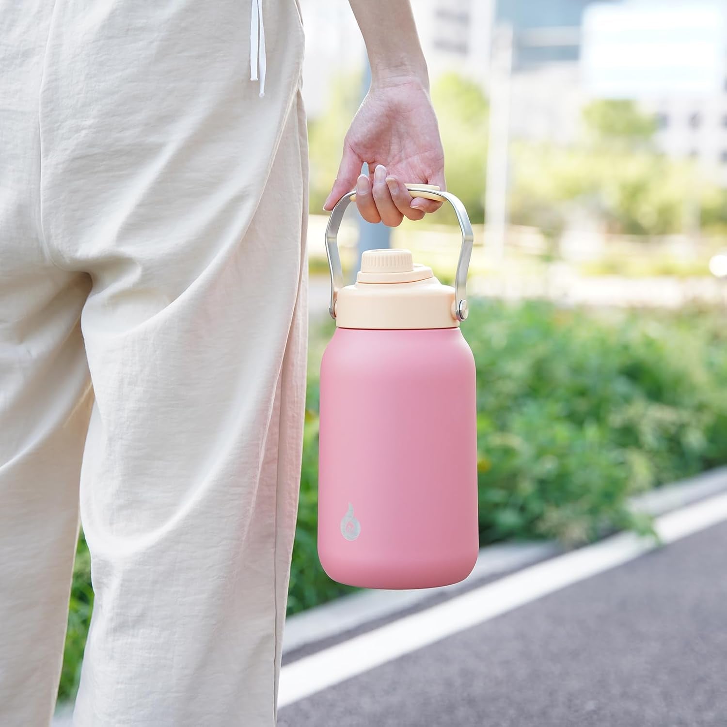 Half Gallon Insulated Water Bottles, 64Oz Water Jug with Metal Handle & BPA Free Spout Lid, Dishwasher Safe Thermos, Large Stainless Steel Gym Sport Jugs, Milky White