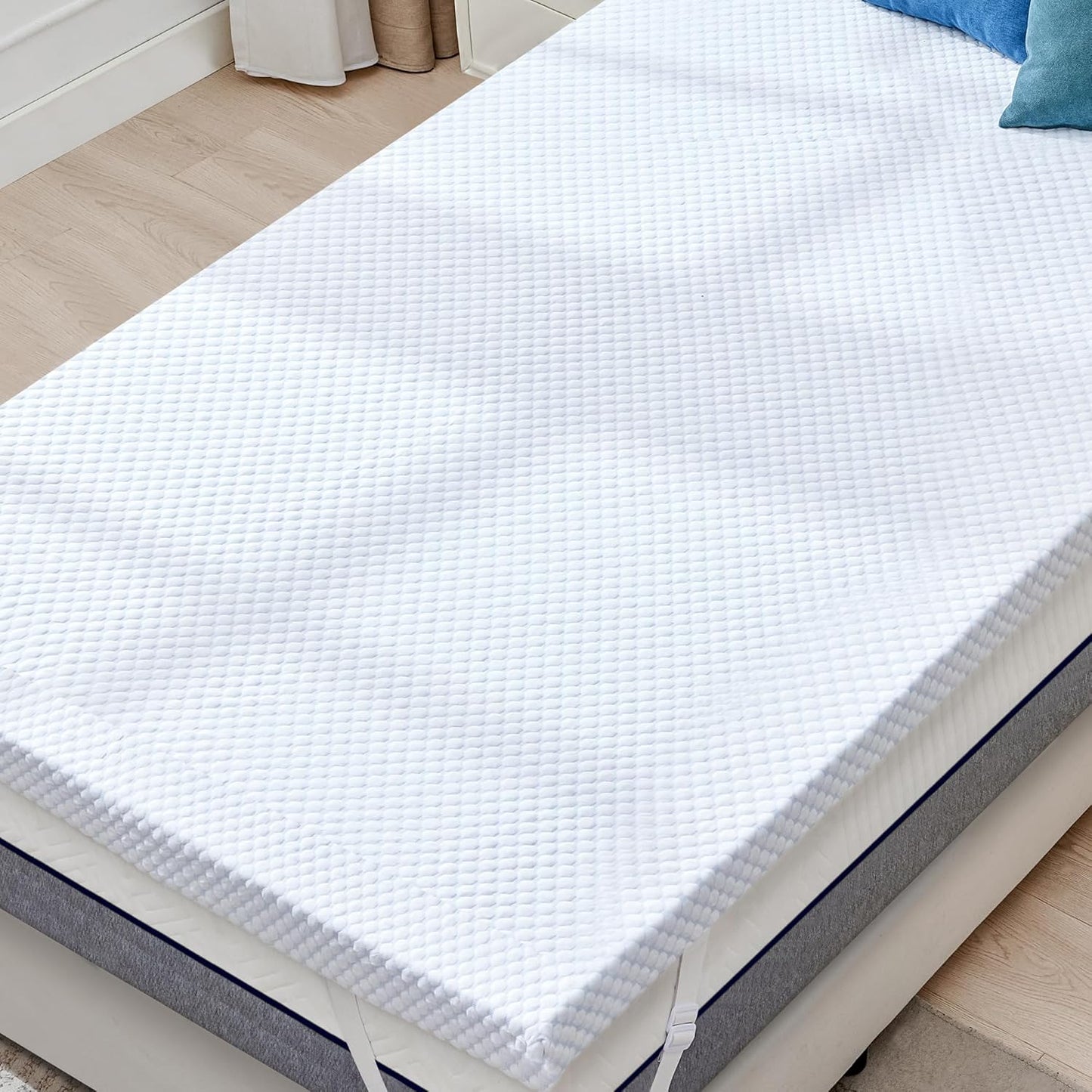 3 Inch Twin XL Cooling Memory Foam Mattress Topper for Pressure Relief, Thick Bed Mattress Pad with Cooling Soft Cover and Adjustable Straps, Certipur-Us Certified