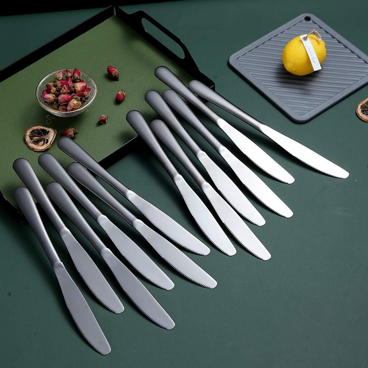 Set of 12 Black Stainless Steel Dinner Knives with Titanium Plating - Durable, Dishwasher Safe Butter Knife Spreaders
