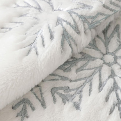 Pack of 2 Christmas Decorative Throw Pillow Covers Soft Faux Fur Pillow Cases with Embroidery Snowflake Winter Cute Pillowcases Holiday Decor for Couch Sofa Bedroom, 18×18 Inch, Grey