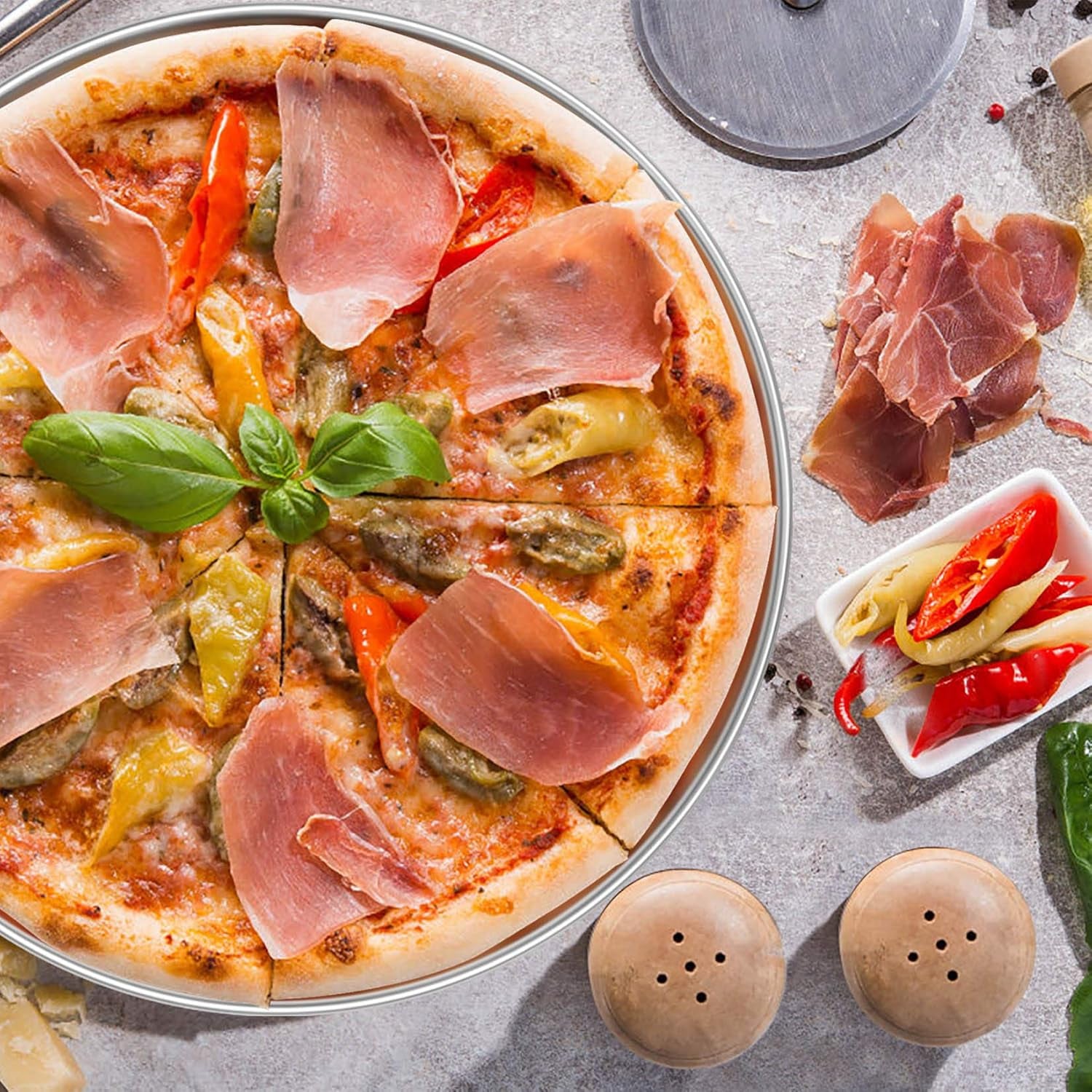13.5 Inch Pizza Pan, 3 Pieces Stainless Steel round Pizza Tray Dish Plate for Oven Baking Roasting, Healthy & Heavy Duty, Rust Free & Dishwasher Safe -Silver