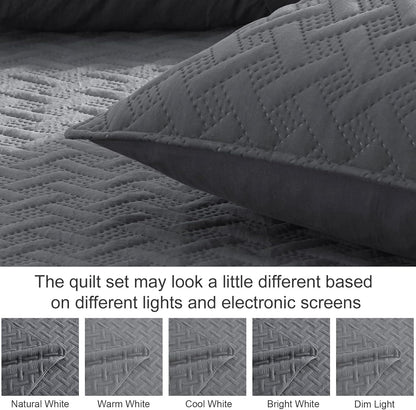 Queen/Full Size Lightweight Soft Quilt Set, 3-Piece Grey Bedspread Coverlet Bedding for All Seasons with Woven Pattern