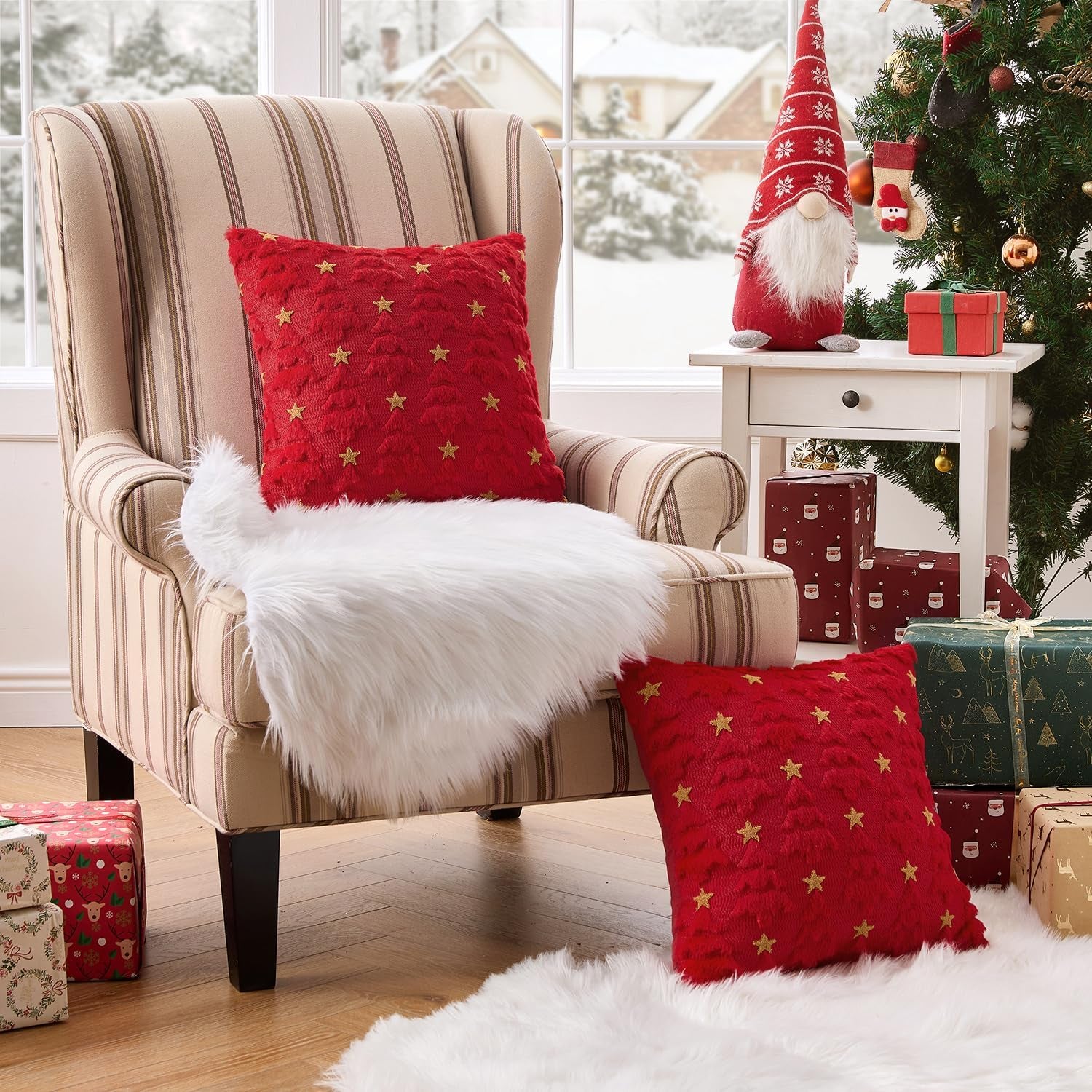 Christmas Pillow Covers 18X18 Inch Set of 2, Red Christmas Tree Plush Faux Fur Pillowcases Soft Decorative Throw Pillow Cases for Couch Sofa Living Room Winter Xmas Holiday Home Decor
