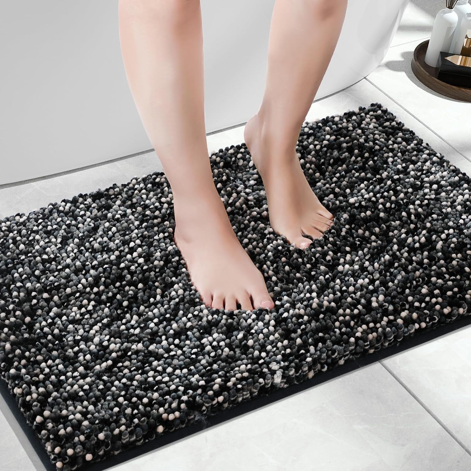 Bath Mats for Bathroom Non Slip, 28X17.5, Extra Soft Chenille Bathroom Rugs, Fluffy Plush Luxury Shower Mat Outside, Water Absorbent, Machine Washable, Black & Dark Gray