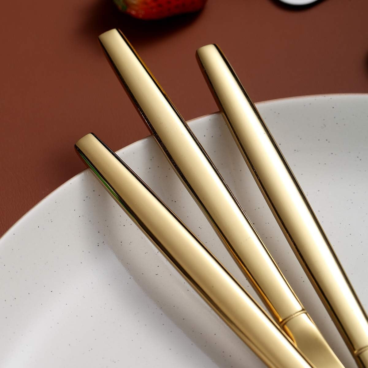 Set of 4 Titanium-Plated Gold Stainless Steel Dinner Knives - Dishwasher Safe Butter Knives