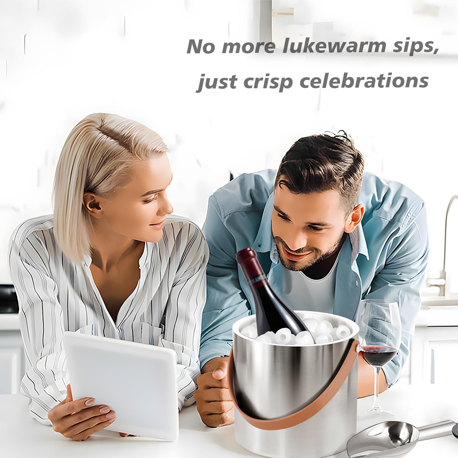 Double-Wall Vacuum Insulated Ice Bucket with Lid, Scoop, Ice Tong, Strainer & Leather Handle Keep Ice Frozen Longer Large Wine Ice Buckets for Cocktail Bar,Parties Chilling Beer Champagne 3L