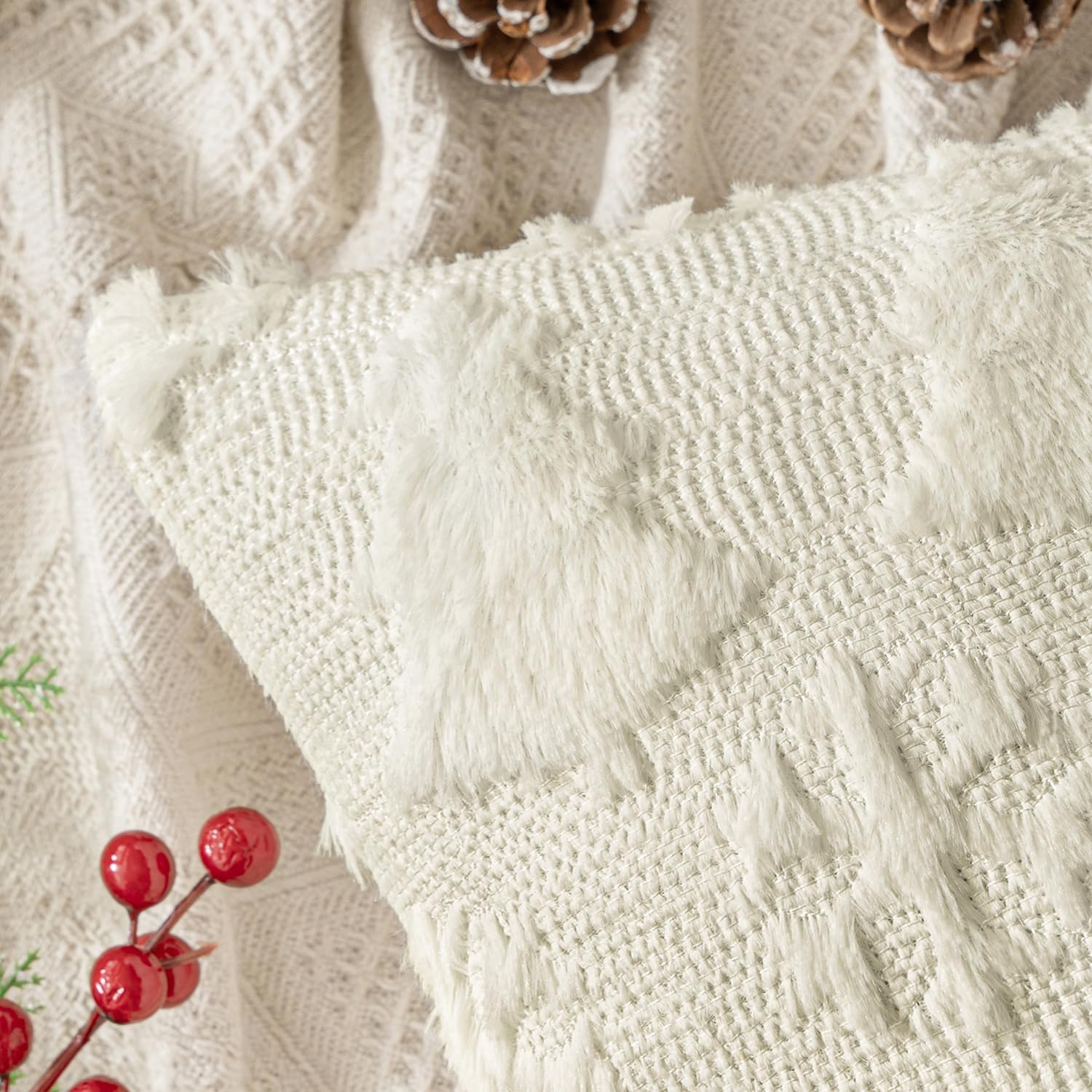 Christmas Throw Pillow Covers 18X18 Set of 2 Christmas Decorations Cream White Soft Plush Faux Fur Wool Xmas Tree Snowflakes Pillowcases Holiday Festivals Winter Home Decor Sofa Couch Bed Porch