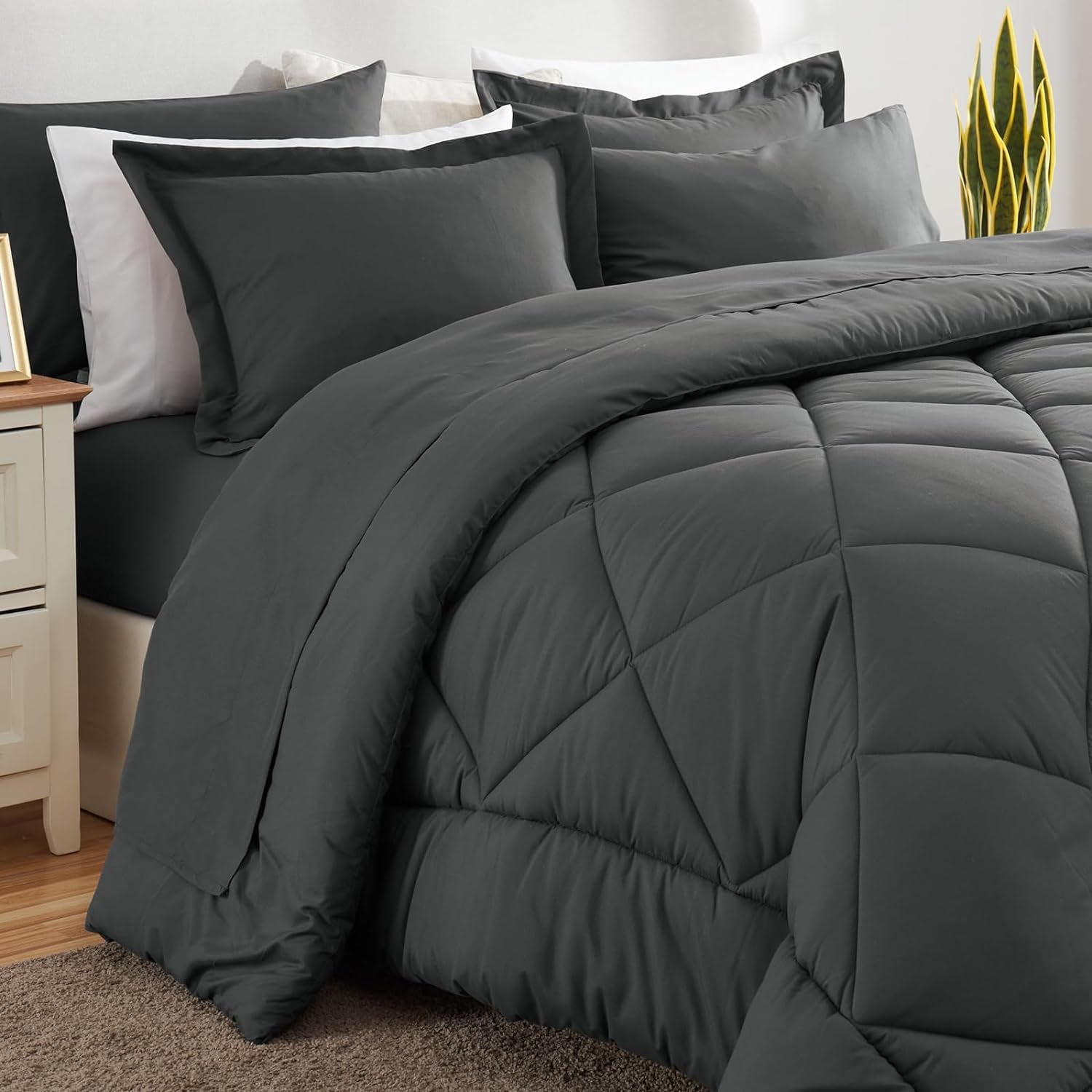 Queen Comforter Set Dark Grey - Bed in a Bag Queen Size 7 Pieces, Luxury Soft Bed Set for All Seasons, Bedding Set with down Alternative Comforter, Sheets, Pillowcases & Shams