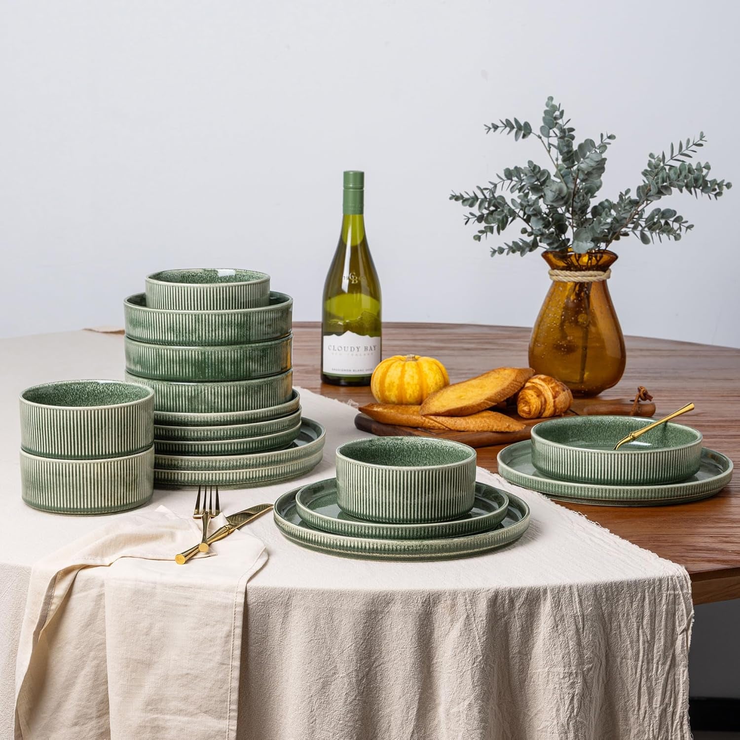 Stoneware Dinnerware Set for 4 - Round Reactive Glaze Ceramic Plates and Bowls, 12-Piece Set, Highly Scratch Resistant, Dishwasher and Microwave Safe