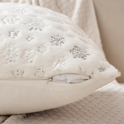 Christmas Ivory Throw Pillow Covers Set of 2 Snowflakes Decorative Winter Couch Pillowcases 18×18 Inch Soft Plush Faux Fur Farmhouse Home Holiday Festival Decors for Sofa Living Room Bed