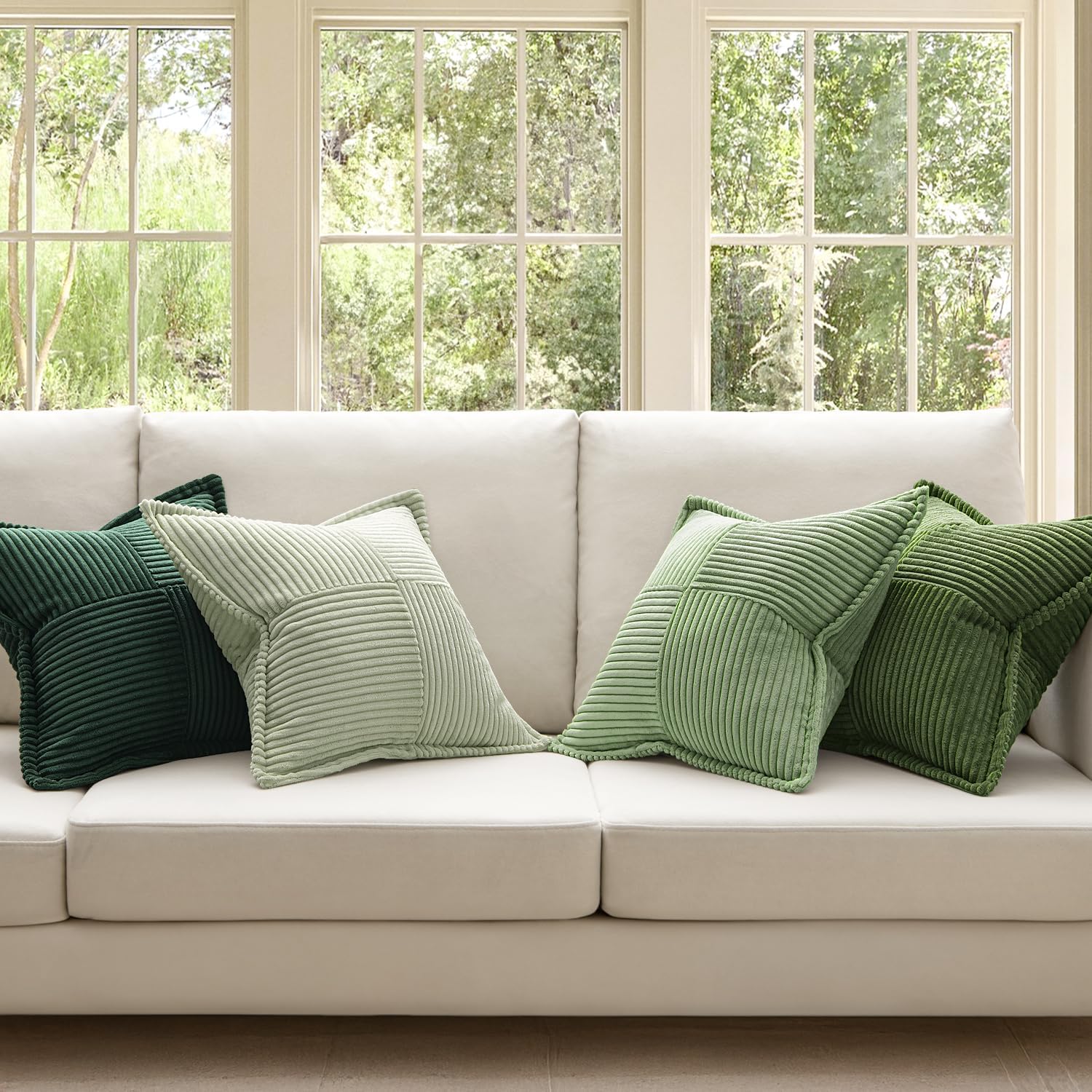 Christmas Green Decorative Throw Pillow Covers 18X18 Inch 4 Packs Soft Boho Farmhouse Pillow Cases Mordern Corduroy Patchwork Cushion Cases for Couch Sofa Bed Gradient Home Decor