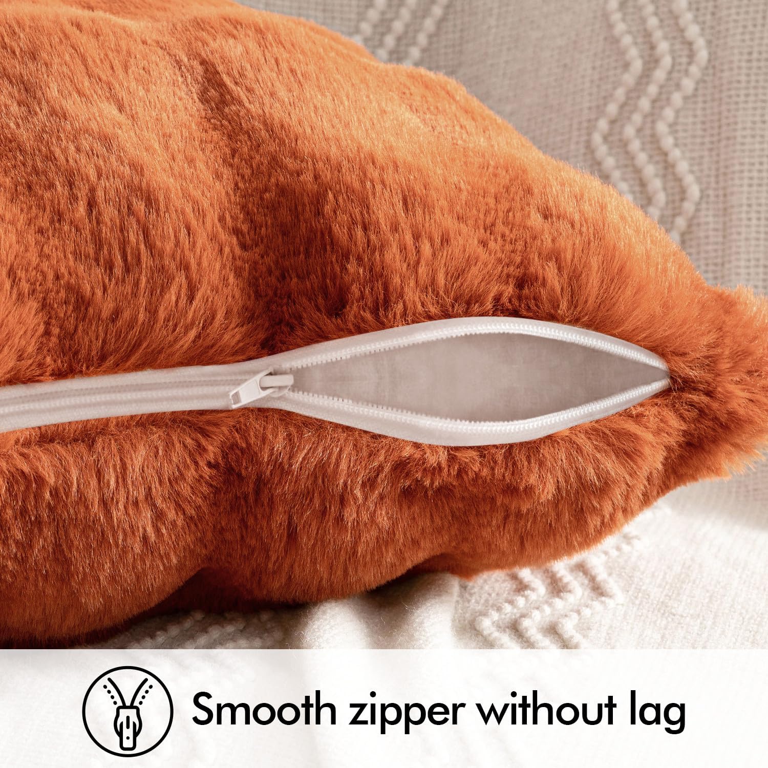 Pack of 2 Decorative Pillow Covers Fall Thick Soft Plush Faux Fur Throw Pillows Luxury Home Decor for Couch Bedroom Living Room Sofa,20X20 Inch Rust