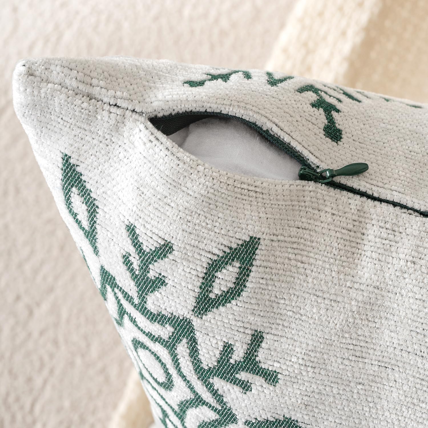 Christmas 2 Pack White and Green Chenille Throw Pillow Covers Soft Pillow Cases with Snowflake Embroidery Morden for Holiday Decoration Sofa Couch Bedroom Home Decor,18X18 Inch