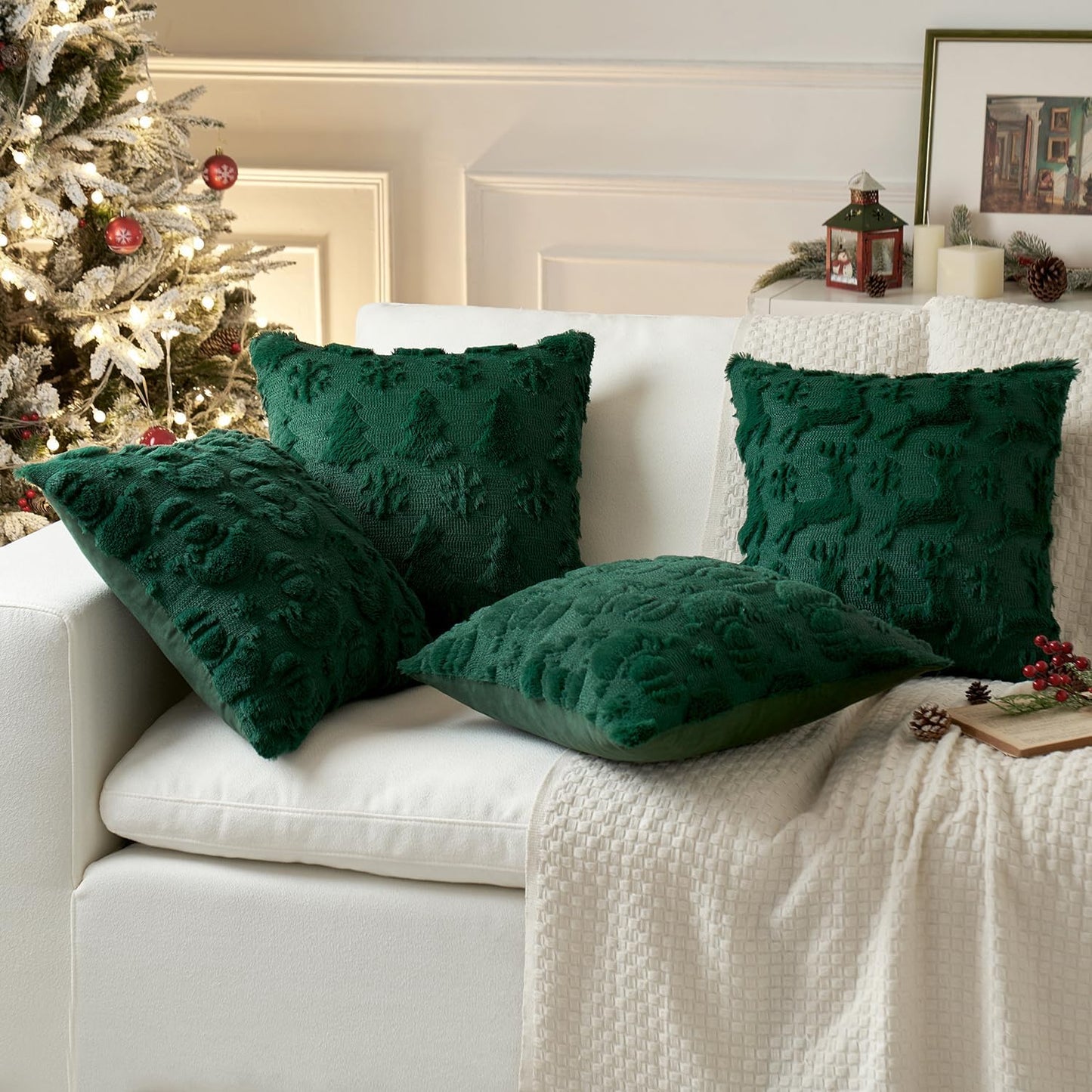 Christmas Pillow Covers 18X18 Inch Dark Green Winter Pillow Covers Set of 2 Decorative Festival Soft Fluffy Snowman Pillowcases for Home Decors Couch Sofa Livingroom Bed