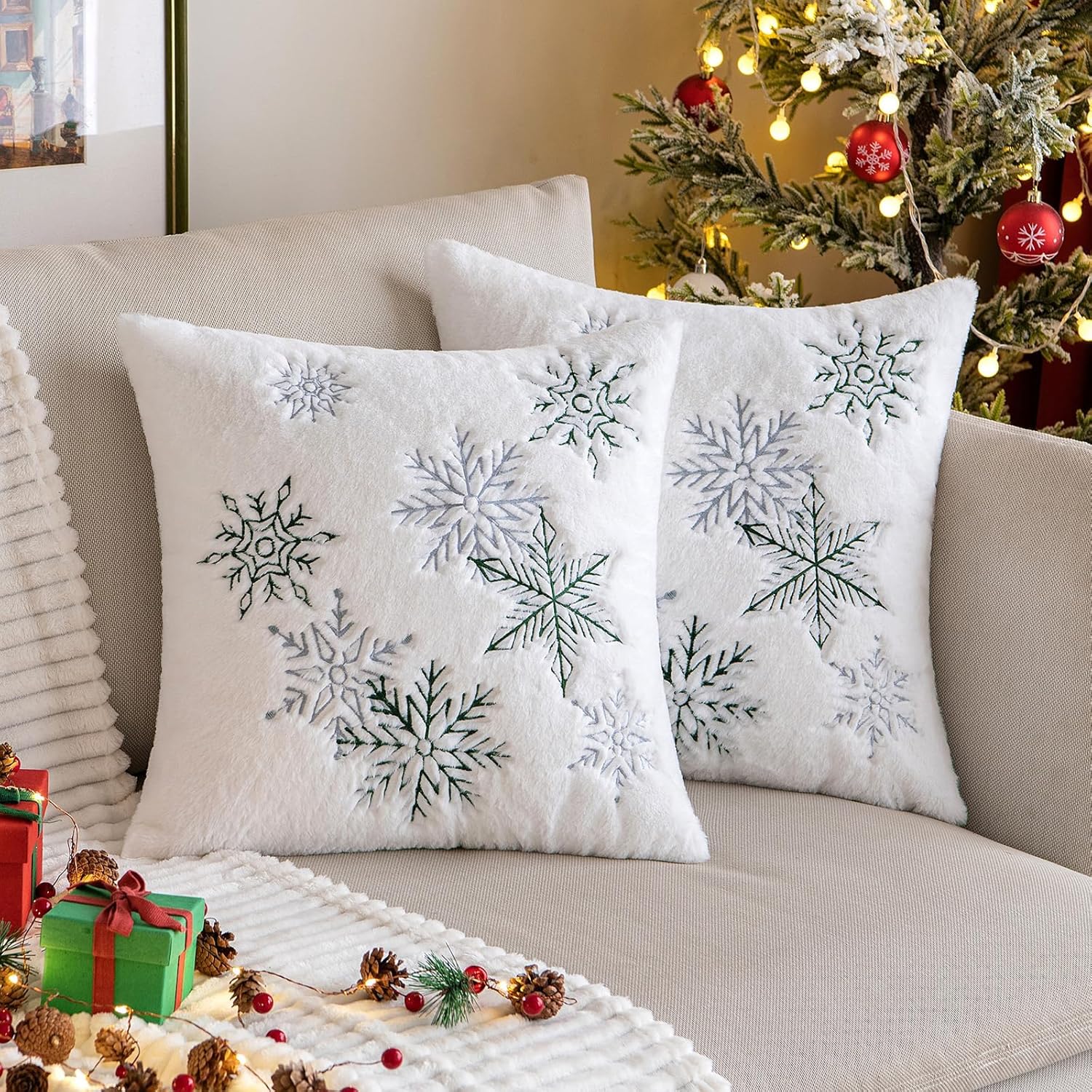 Pack of 2 Christmas Decorative Throw Pillow Covers Soft Faux Fur Pillow Cases with Embroidery Snowflake Winter Cute Pillowcases Holiday Decor for Couch Sofa Bedroom, 16×16 Inch, Green