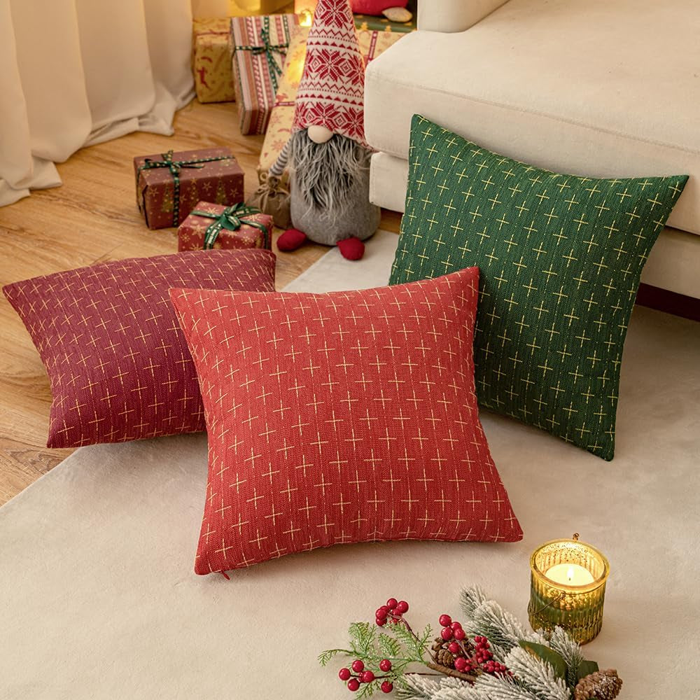 Pack of 2 Christmas Decorative Burlap Linen Throw Pillow Covers Modern Farmhouse Pillowcase Rustic Woven Textured Cushion Cover for Sofa Couch Bed 18X18 Inch Christmas Red