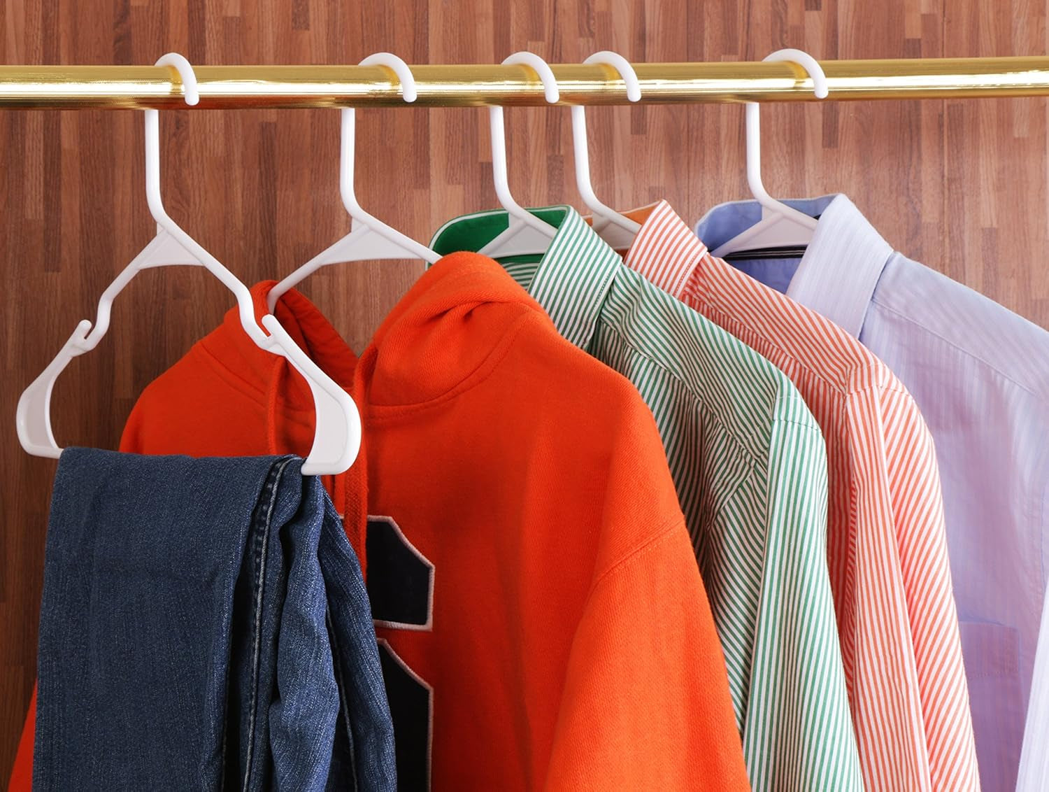 - Plastic Hangers 50 Pack - Space Saving Clothes Hanger - Durable and Strong Closet Organizers and Storage Makes It Ideal Apartment or Dorm Room Essentials for Girls or Guys (White)