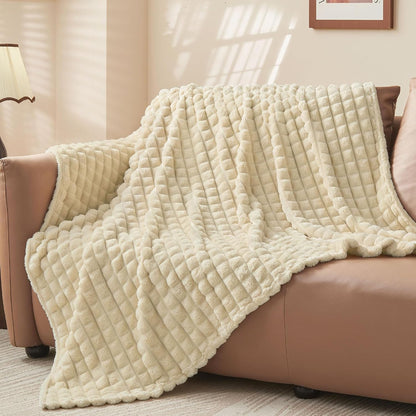Beige Throw Blanket for Couch and Bed- Super Soft and Warm 3D Checkered Fluffy Fuzzy Fleece Blanket, Luxurious Plush Cozy Blanket for Room Decor Spring, 50X60 Inches