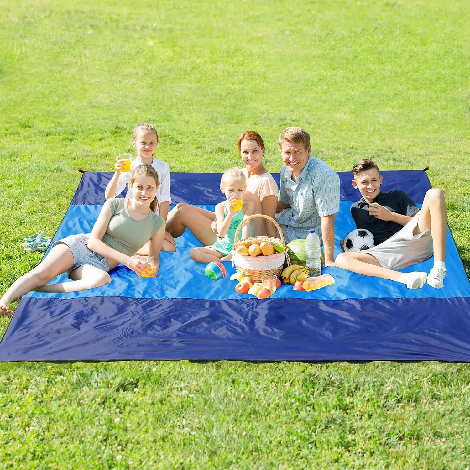 Beach Blanket Waterproof Sandproof, Extra Large 78" X 82" Beach Mat Oversized for 4-7 Adults, Portable Beach Accessories Lightweight Outdoor Blanket for Picnic, Travel, Camping, Hiking(Blue)