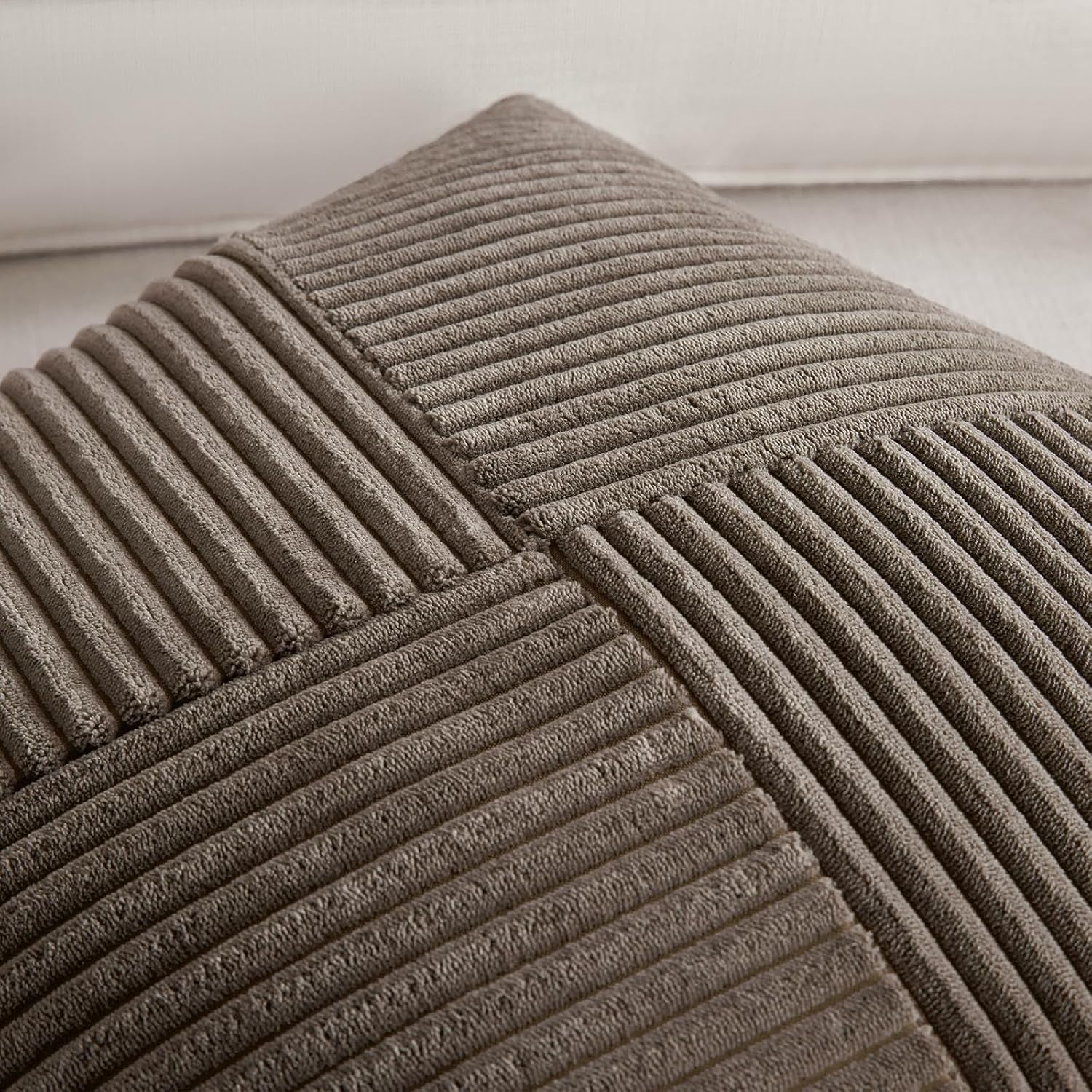 Set of 2 Dark Brown Boho Decorative Throw Pillow Covers 18X18 Inch with Diagonally Pattern for Living Room Couch Bed Sofa, Soft Textured Corduroy Aesthetic Farmhouse Home Decor 45X45 Cm