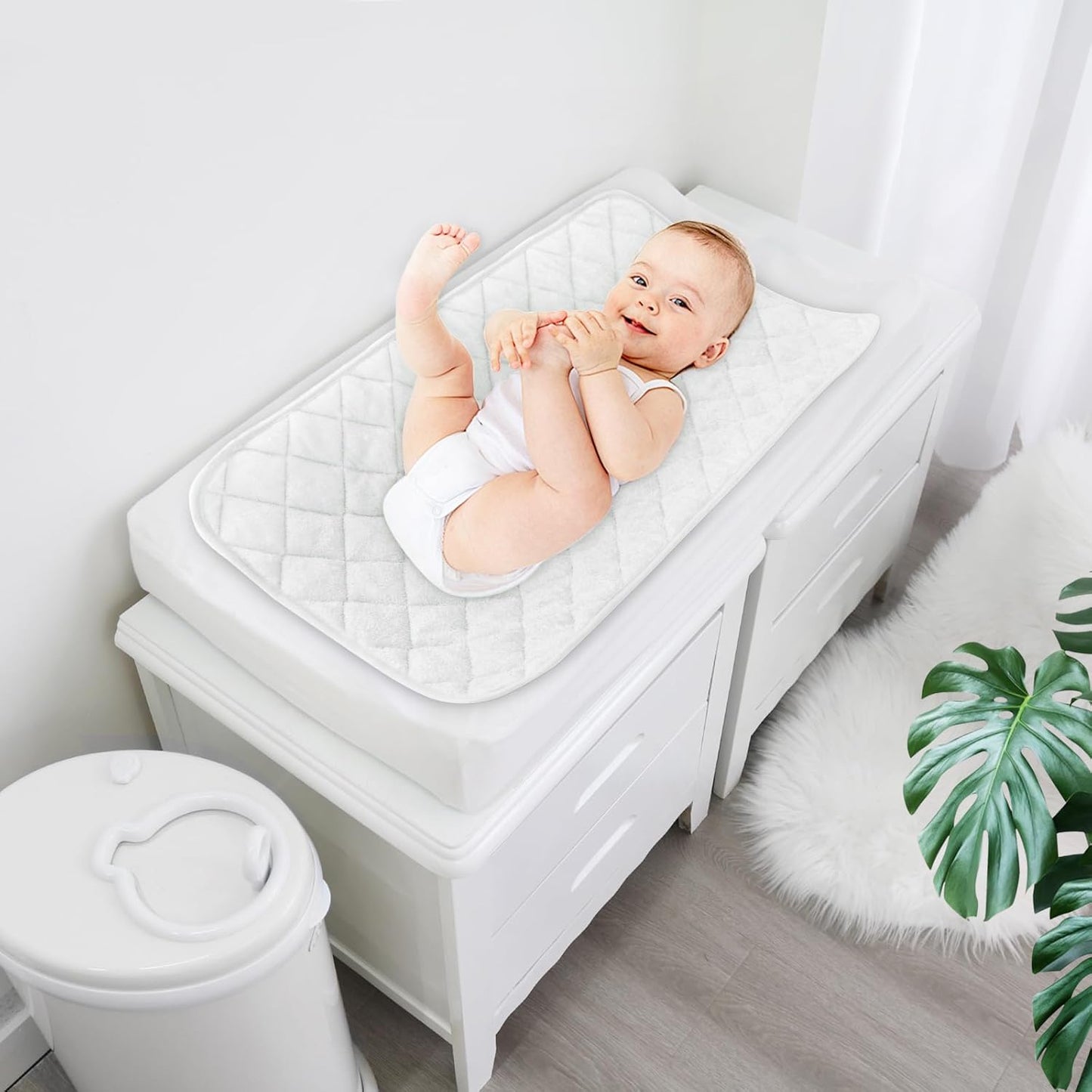 Changing Pad Liner - 5 Pack (Improved Thickness) 14" X 26" Superior Viscose Terry Surface, Waterproof & Absorbent Diaper Changing Pad Liners