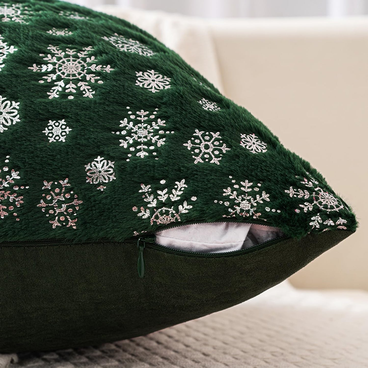 Christmas Dark Green Throw Pillow Covers Set of 2 Snowflakes Decorative Winter Couch Pillowcases 18×18 Inch Soft Plush Faux Fur Farmhouse Home Holiday Festival Decors for Sofa Living Room Bed