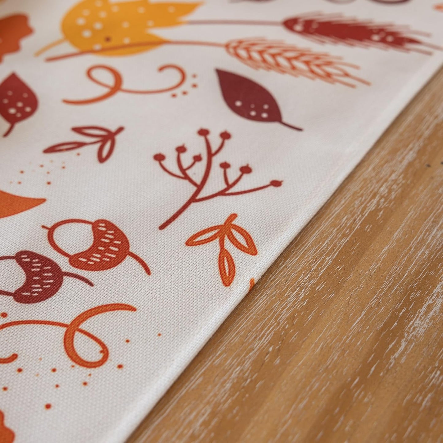 Fall Table Runner Thanksgiving Pumpkins Autumn Harvest Maple Leaves Cloth Dining Centerpiece Party Table Decor Fall Decorations for Home 48 X 13Nch