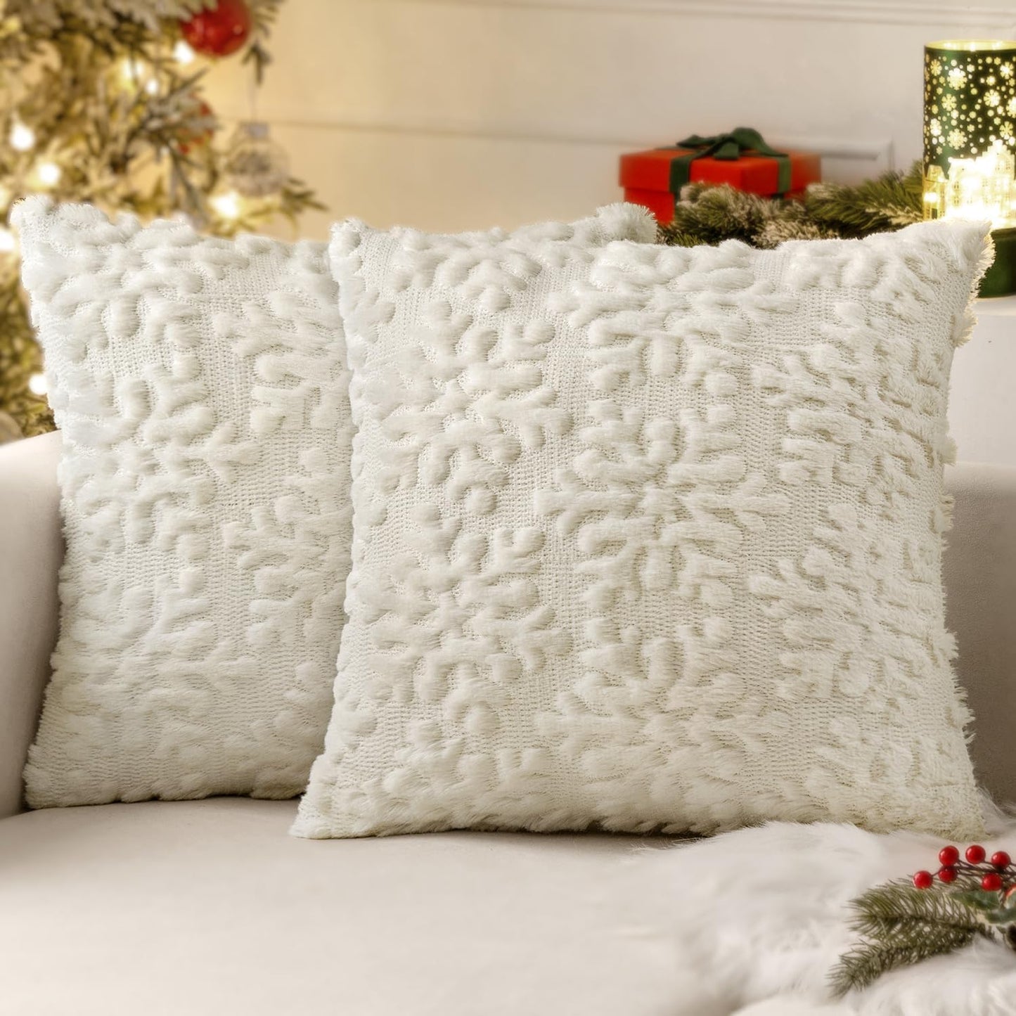 Christmas Cream White Throw Pillow Covers Snowflakes Decorative 18×18 Inch Faux Wool Winter Festival Couch Pillow Covers Set of 2 Farmhouse Holiday Home Decors for Sofa Livingroom Bed