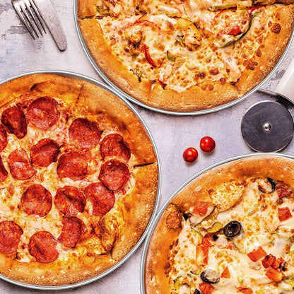 13.5 Inch Pizza Pan, 3 Pieces Stainless Steel round Pizza Tray Dish Plate for Oven Baking Roasting, Healthy & Heavy Duty, Rust Free & Dishwasher Safe -Silver