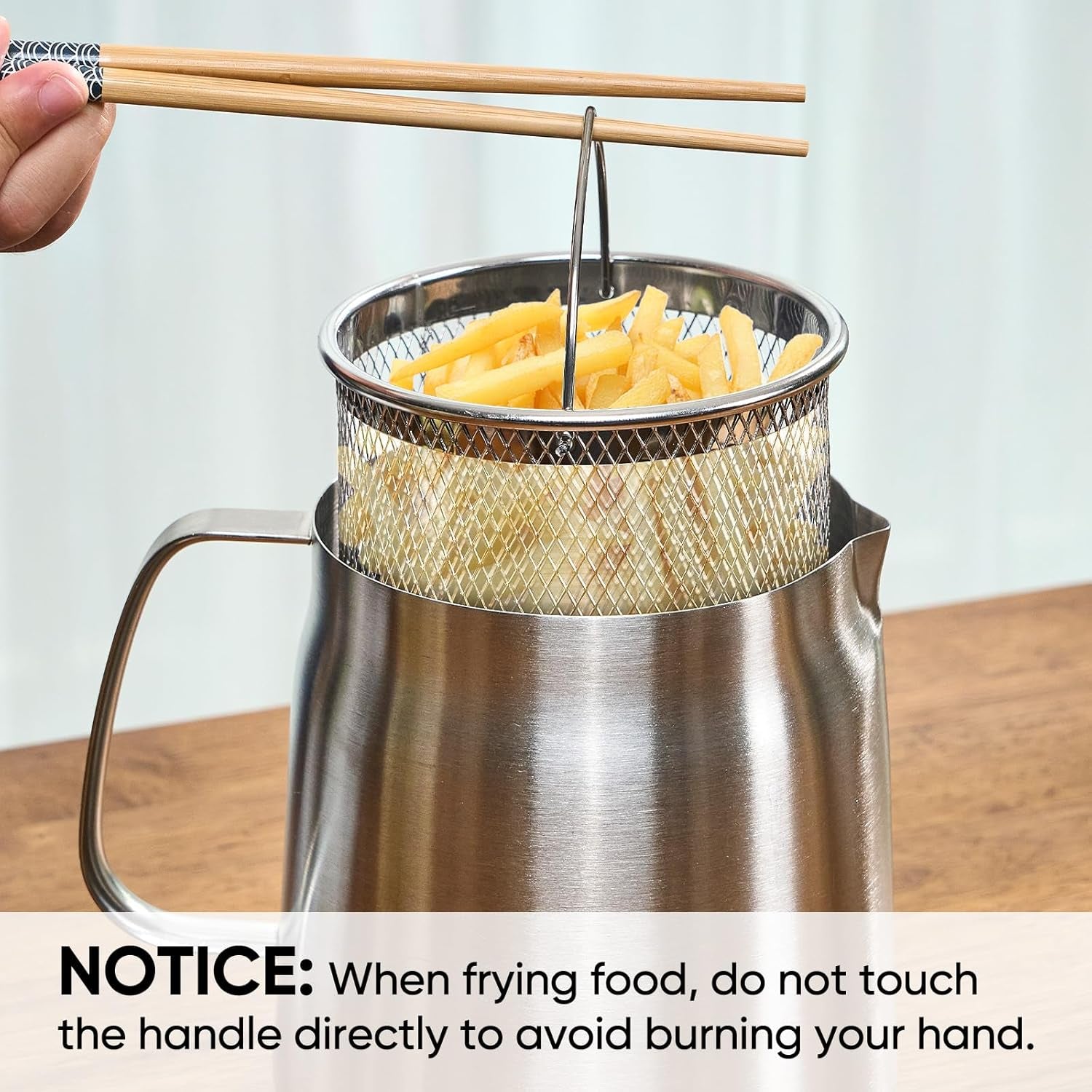 68Oz/2L 304 Stainless Steel Oil Container, Cooking Oil Filter Pot with Mesh Strainer, Grease Container with Lid for Kitchen, Dishwasher Safe