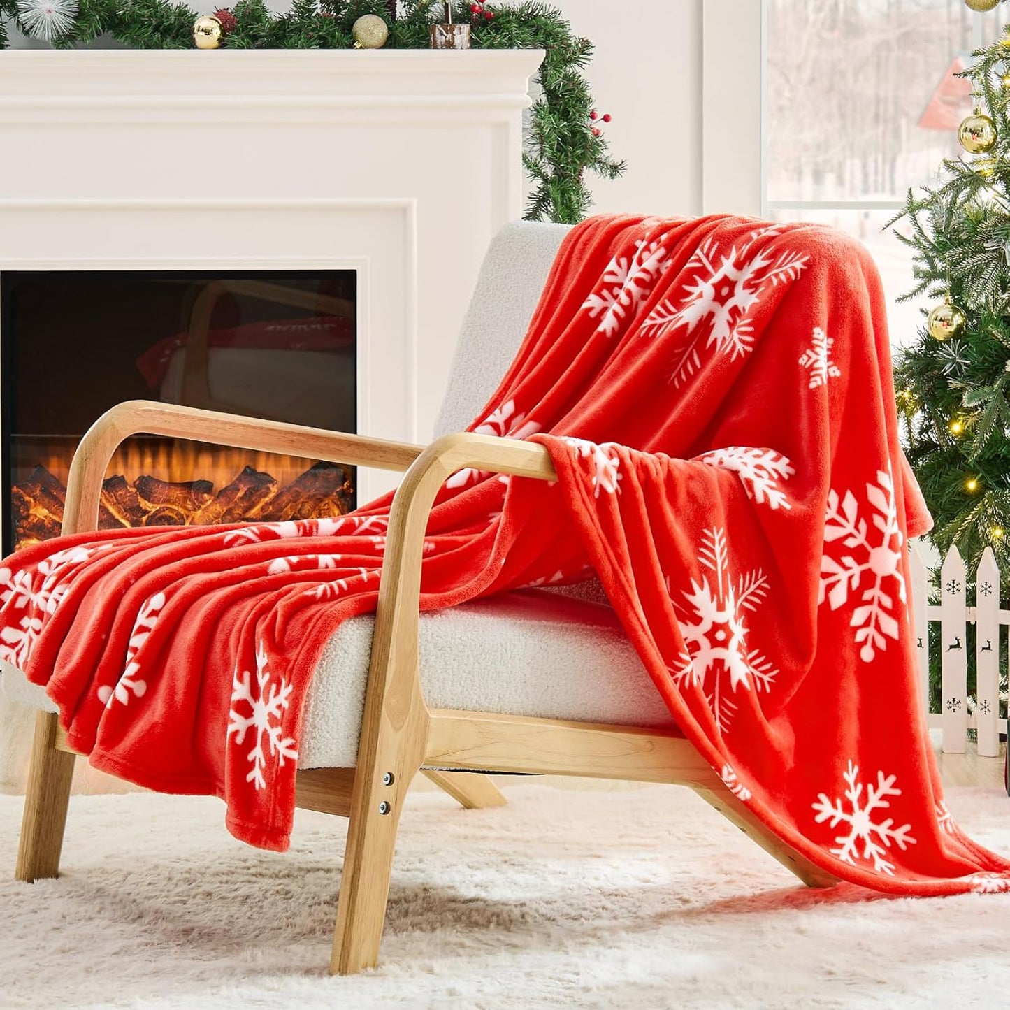 Christmas Throw Blanket– Cozy Holiday Blanket with Red Snowflake Design, Soft Lightweight Fleece Christmas Blanket for Couch & Bed, Festive Home Décor & Gift, 50"X60"