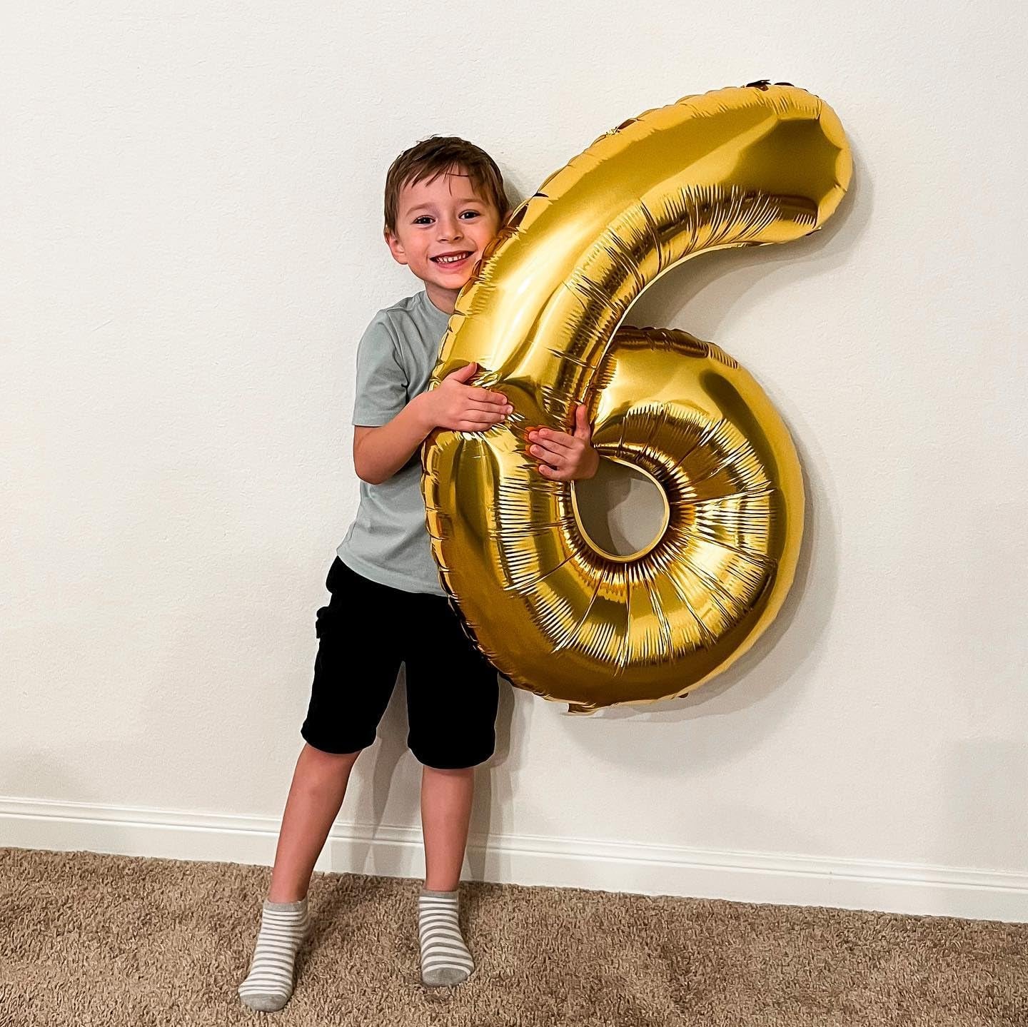 1 Balloon - Gold Birthday Number Balloons, 40 Inch Large Foil Balloons for Men Women Boys Girls Gold Themed Birthday Decorations