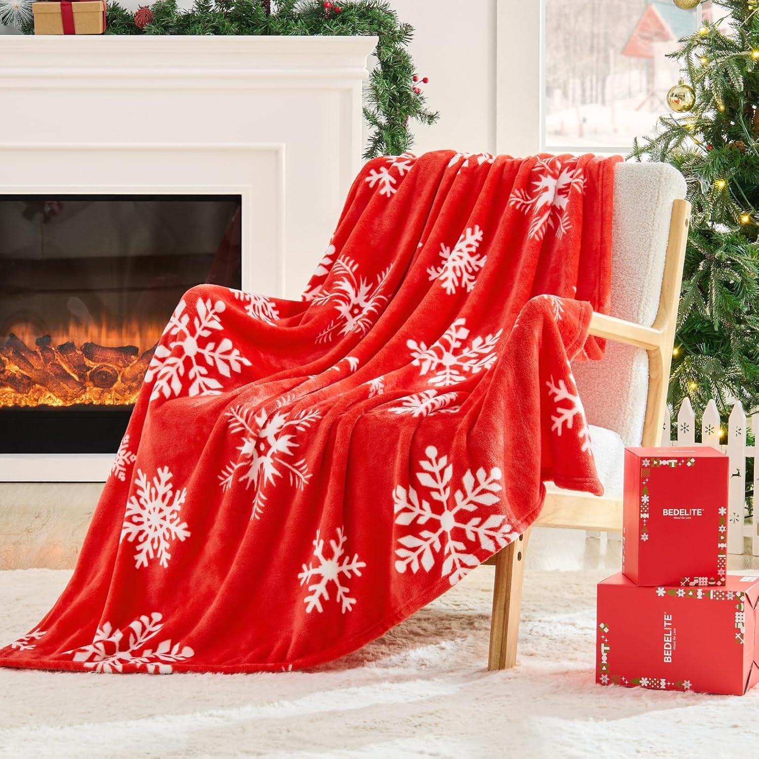 Christmas Throw Blanket– Cozy Holiday Blanket with Red Snowflake Design, Soft Lightweight Fleece Christmas Blanket for Couch & Bed, Festive Home Décor & Gift, 50"X60"
