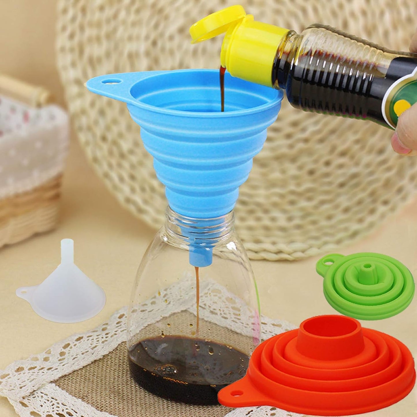 4 Sizes Kitchen Funnel Set, Food Grade Silicone Collapsible Funnel, Funnels for Kitchen Use Filling Bottles, Canning, Cooking, and Water Powder Transfer