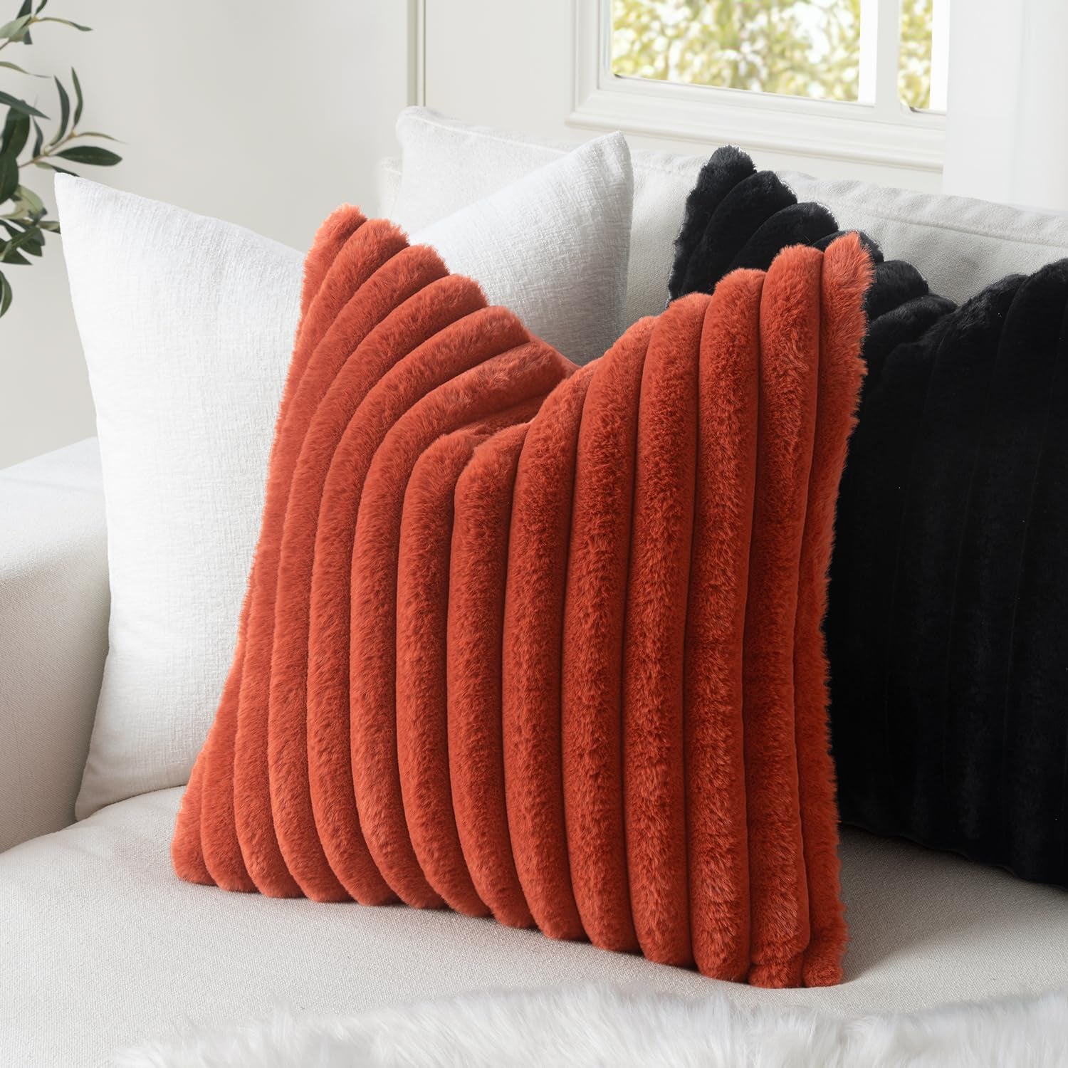 Faux Fur Decorative Throw Pillow Covers 18X18 Inch Set of 2, French Modern Art Home Decor Soft Plush Couch Pillows Cozy Fluffy Cushion Covers for Sofa Bed Black