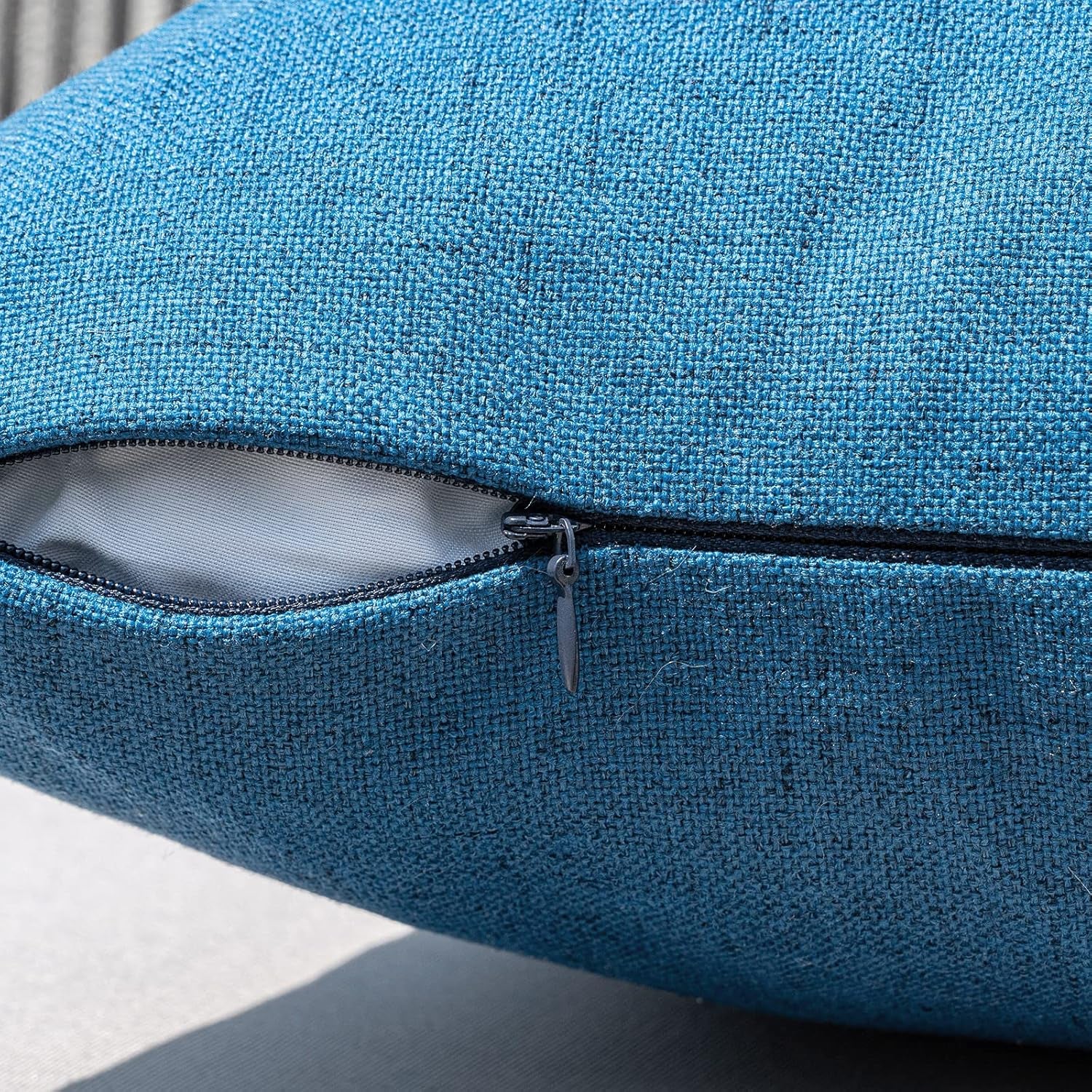 Pack of 2 Outdoor Throw Pillow Covers Waterproof Decorative Soft Pillowcases Linen Farmhouse Square Cushion Shams for Patio Balcony Couch Garden 18X18 Inch，Dark Blue