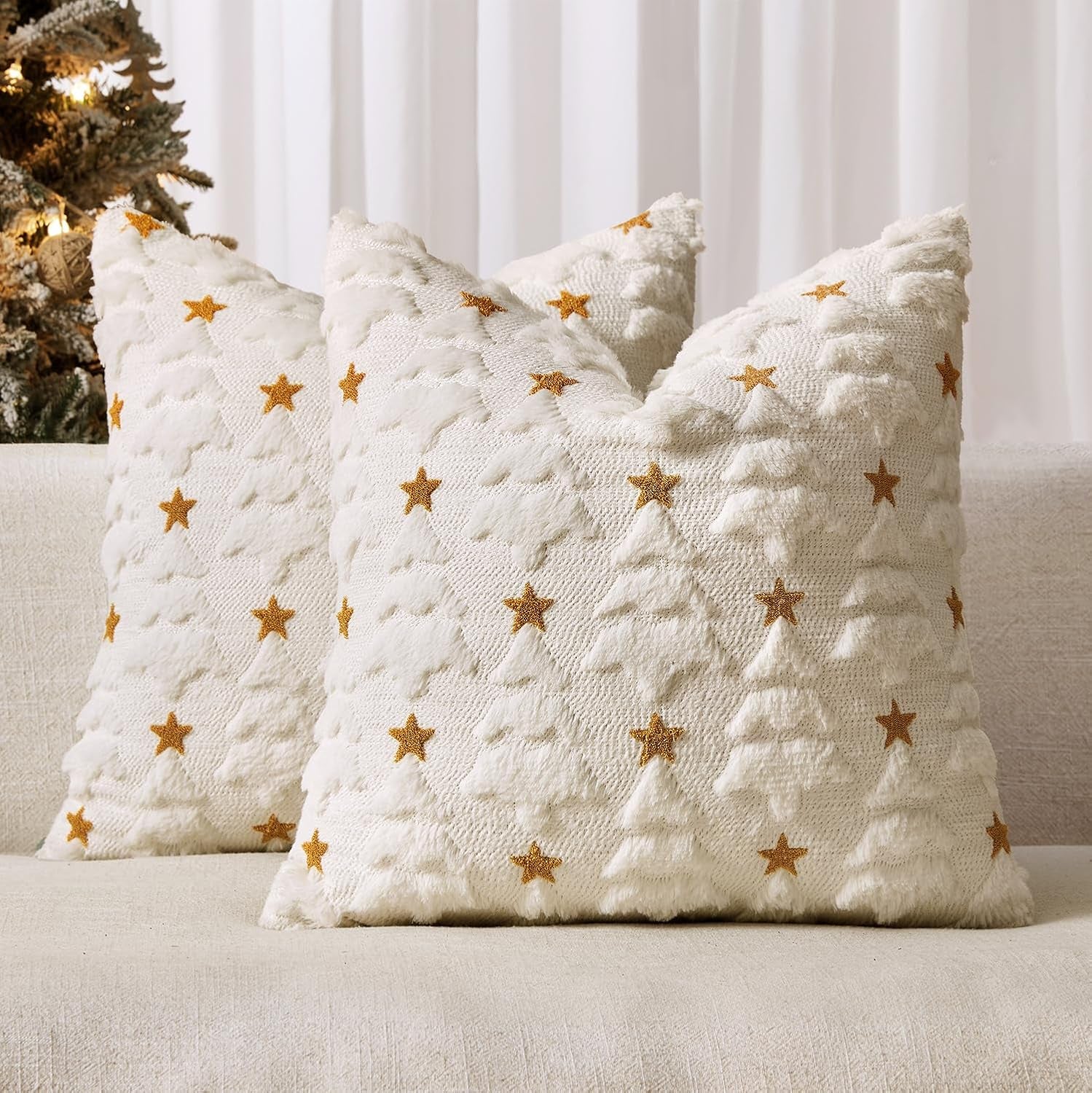 Christmas Pillow Covers 18X18 Inch Set of 2, Cream White Christmas Tree Plush Faux Fur Pillowcases Soft Decorative Throw Pillow Cases for Couch, Sofa Living Room Winter Xmas Holiday Home Decor
