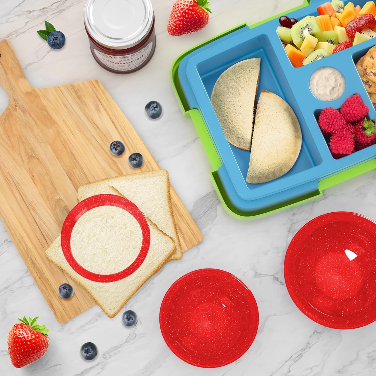 Glitter Sandwich Cutter and Sealer - 5 PCS Decruster Sandwich Maker - Peanut Butter and Jelly Crustless Sandwich Cookie Cutter for Kids Children, Glitter Design