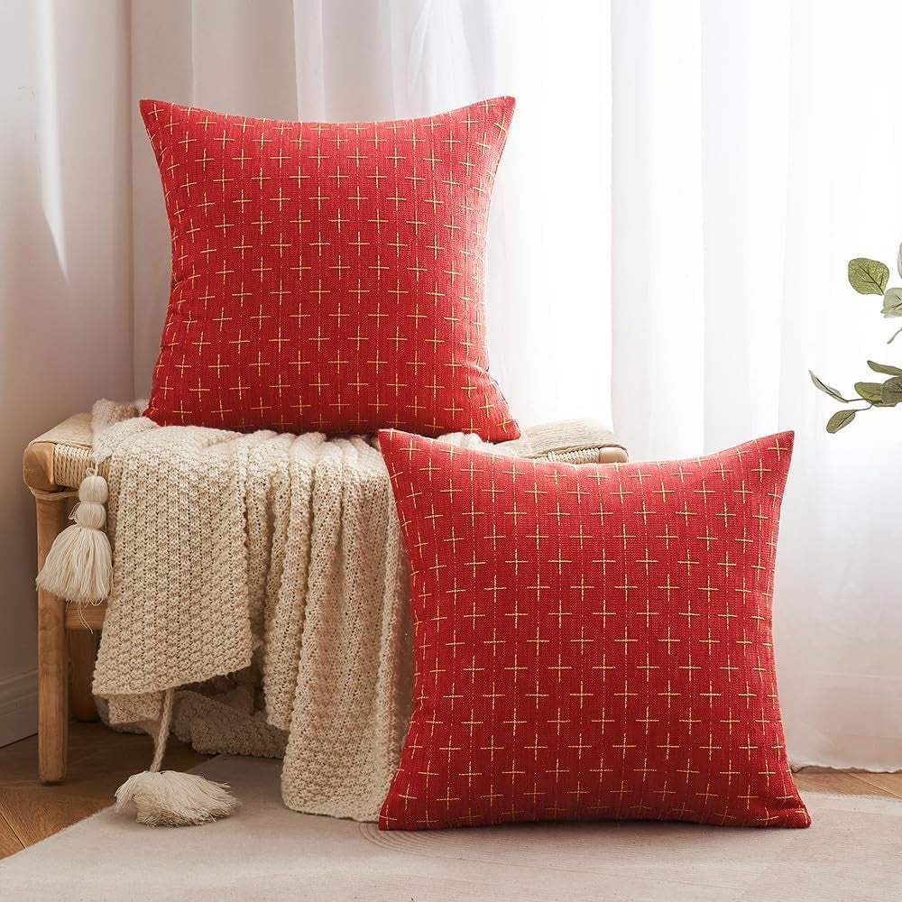 Pack of 2 Christmas Decorative Burlap Linen Throw Pillow Covers Modern Farmhouse Pillowcase Rustic Woven Textured Cushion Cover for Sofa Couch Bed 18X18 Inch Christmas Red
