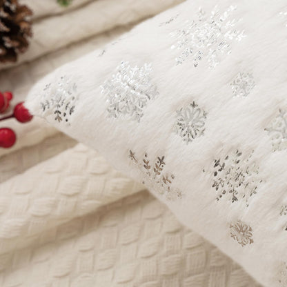 Christmas Ivory Throw Pillow Covers Set of 2 Snowflakes Decorative Winter Couch Pillowcases 18×18 Inch Soft Plush Faux Fur Farmhouse Home Holiday Festival Decors for Sofa Living Room Bed