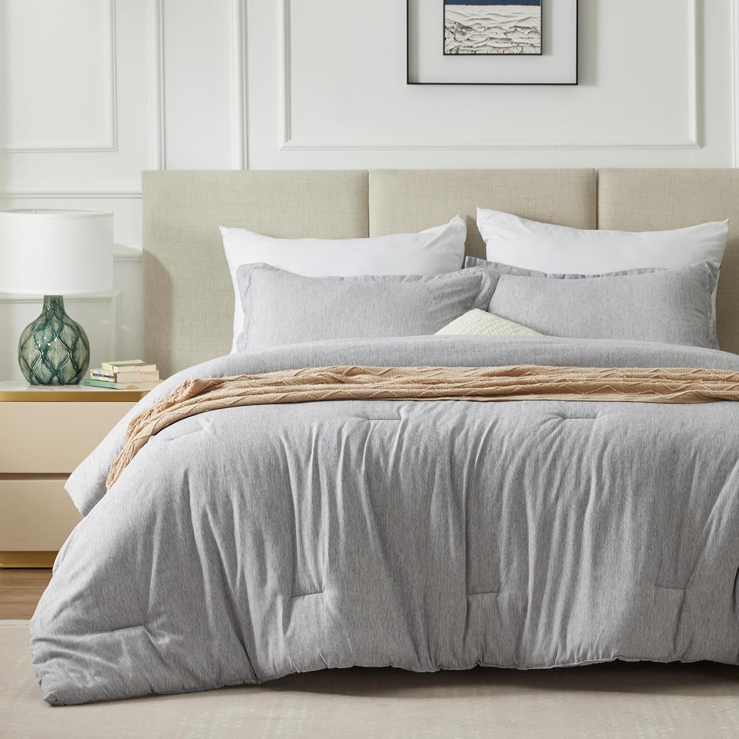 Queen Comforter Set - 3 Pieces Light Grey Soft Luxury Cationic Dyeing Queen Comforter for All Season, Light Gray Breathable Lightweight Fluffy Bedding Sets with 1 Comforter and 2 Pillow Shams